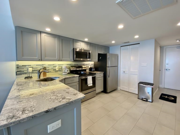 South end Marco Island condo rental